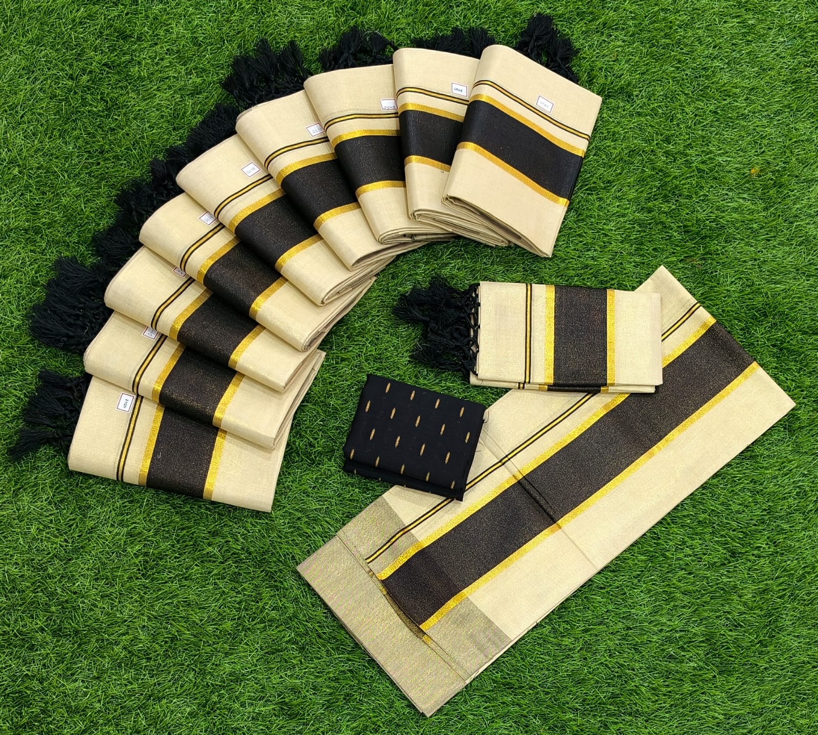 Womens tissue set mund